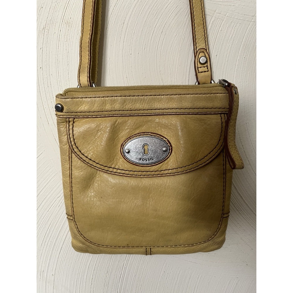Fossil Yellow Leather Mini Maddox Keyhole Messenger Crossbody Bag!